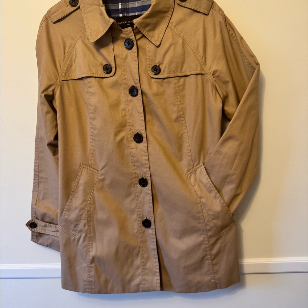 Classic Tan Women's Jacket
